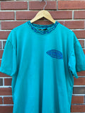 Vintage 2000’s Zahiti Collar Design Dolphin T-shirt L