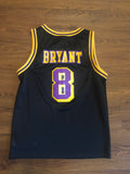 Vintage Los Angeles Kobe Bryant Jersey Kids M great condition Jersey